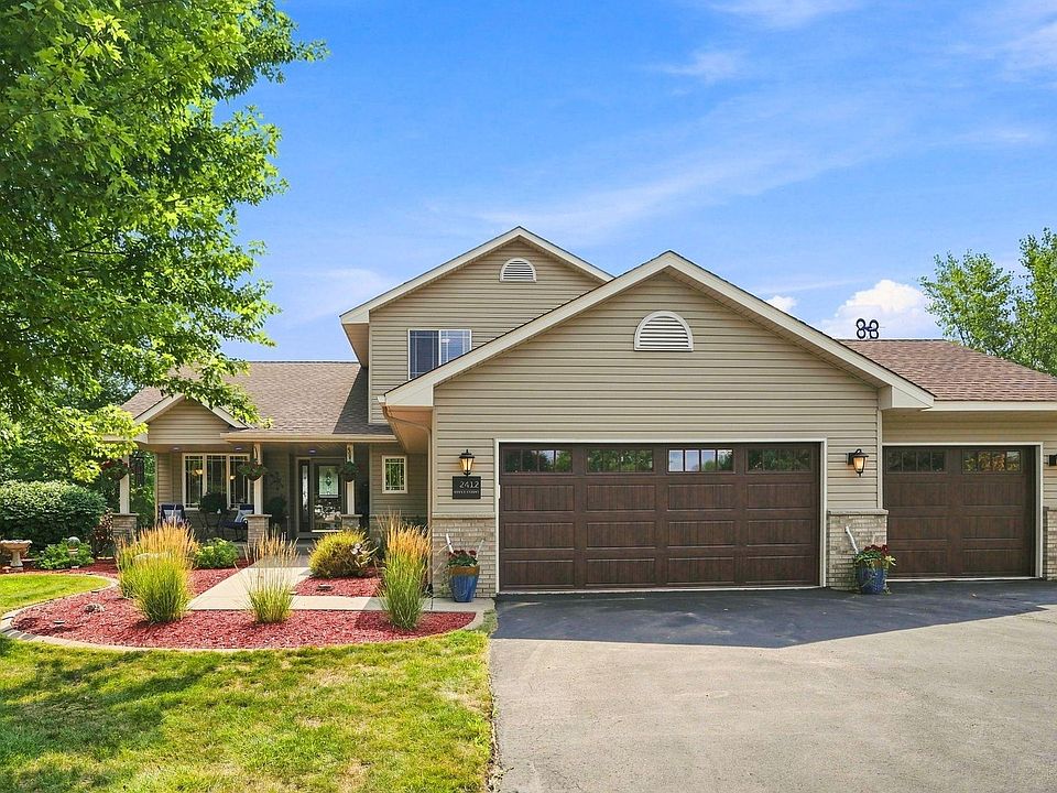 1st image of 2412 Maple Ct