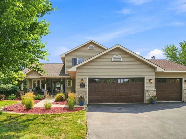 2412 Maple Ct, Buffalo, MN 55313