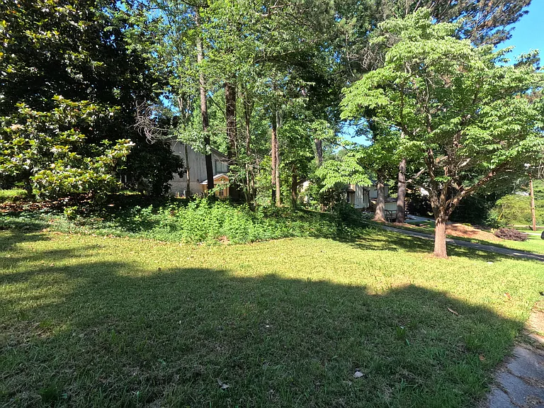 Yard Access Area