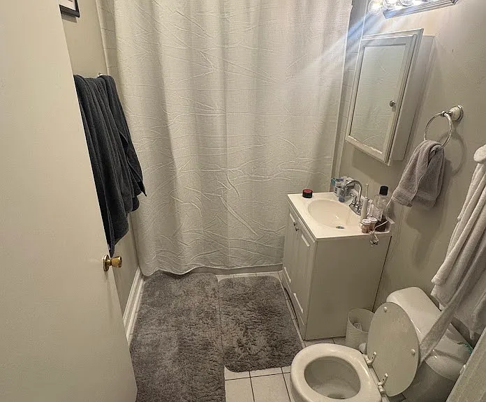 2702 W George St #1F — Photo 4