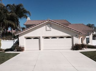 7533 Lochinvar Ct, Highland, CA 92346