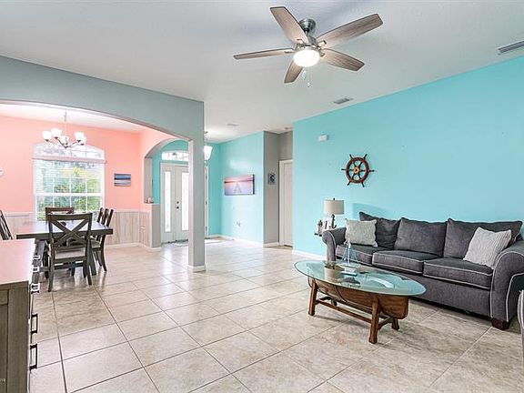 4th image of 517 Stonebriar Dr SE