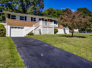 432 Wyandotte Rd, Bristol, VA 24201