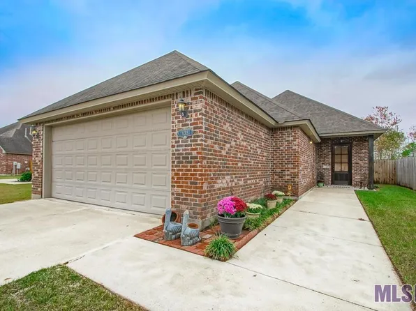 31315 Pebble Dr, Walker, LA 70785