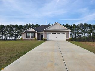 127 Old Barn Rd, Statesboro, GA 30458