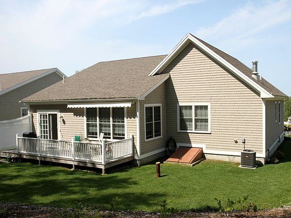 4th image of 6 Crestview Dr