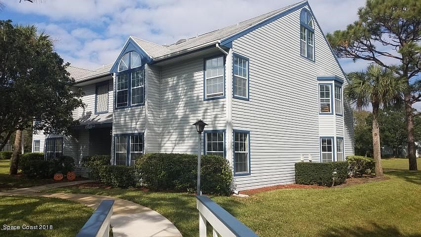 1ST FLOOR CONDO