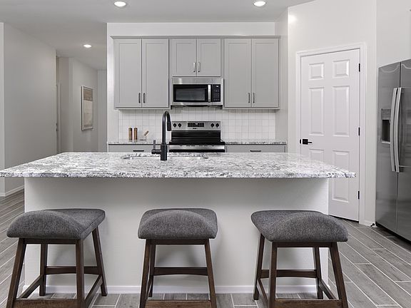 Wales Ranch - Sunflower Interior Image 2