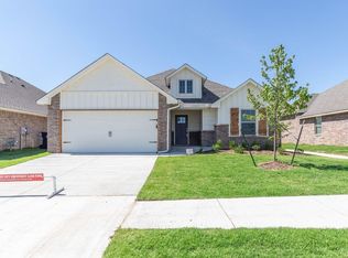 9109 NW 124th St, Yukon, OK 73099