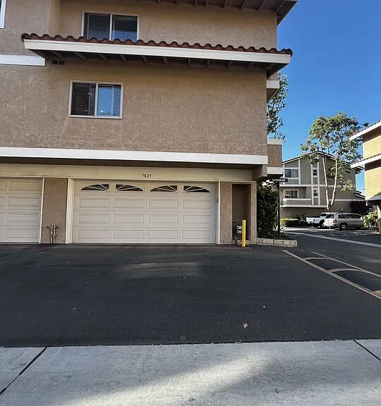 7825 Seaglen Dr #34 — Photo 32