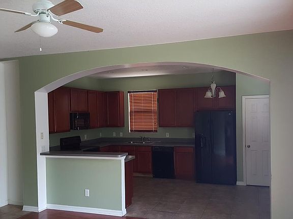 3rd image of 3212 Eagle Creek Ln