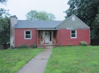 2127 Agency Rd, Saint Joseph, MO 64503