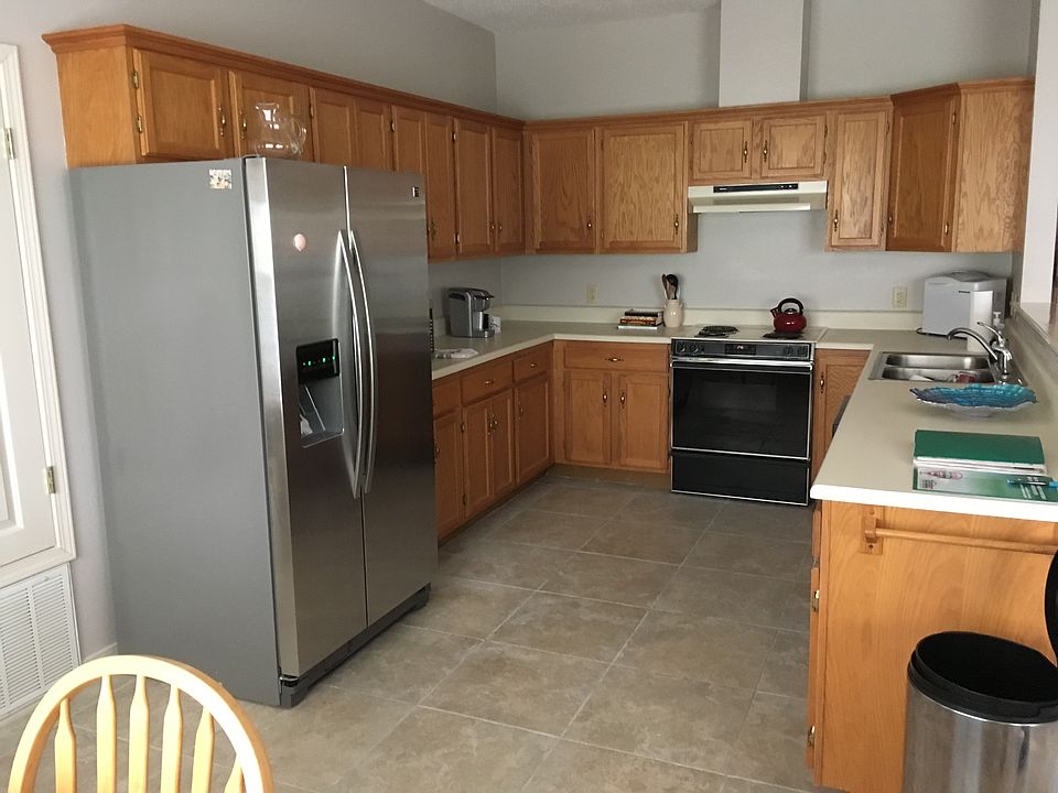 1st image of 3203 Silverleaf Dr