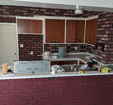 4th image of 55 Knox St
