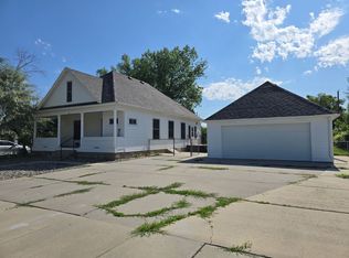 651 Emerson St, Sheridan, WY 82801
