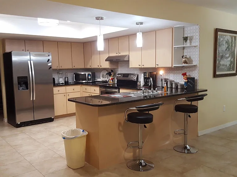 2490 Mockingbird St — Photo 7