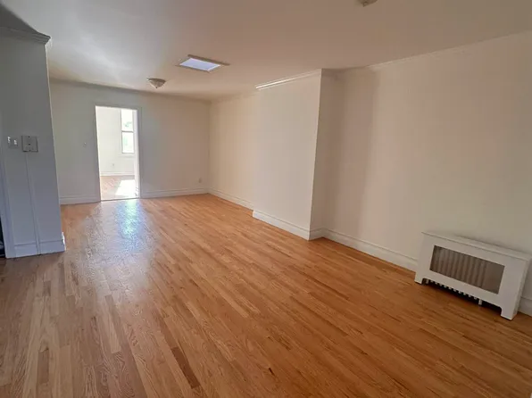 7412 15th Avenue image 1 of 12