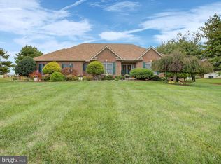 13253 Dusty Ln, Hagerstown, MD 21740