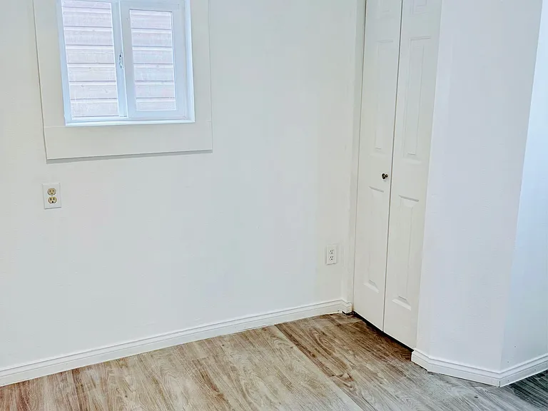 719 SE Reef Ave — Photo 6