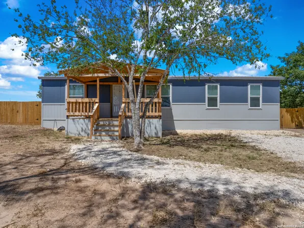 11867 Jarrat Road, San Antonio, TX 78002