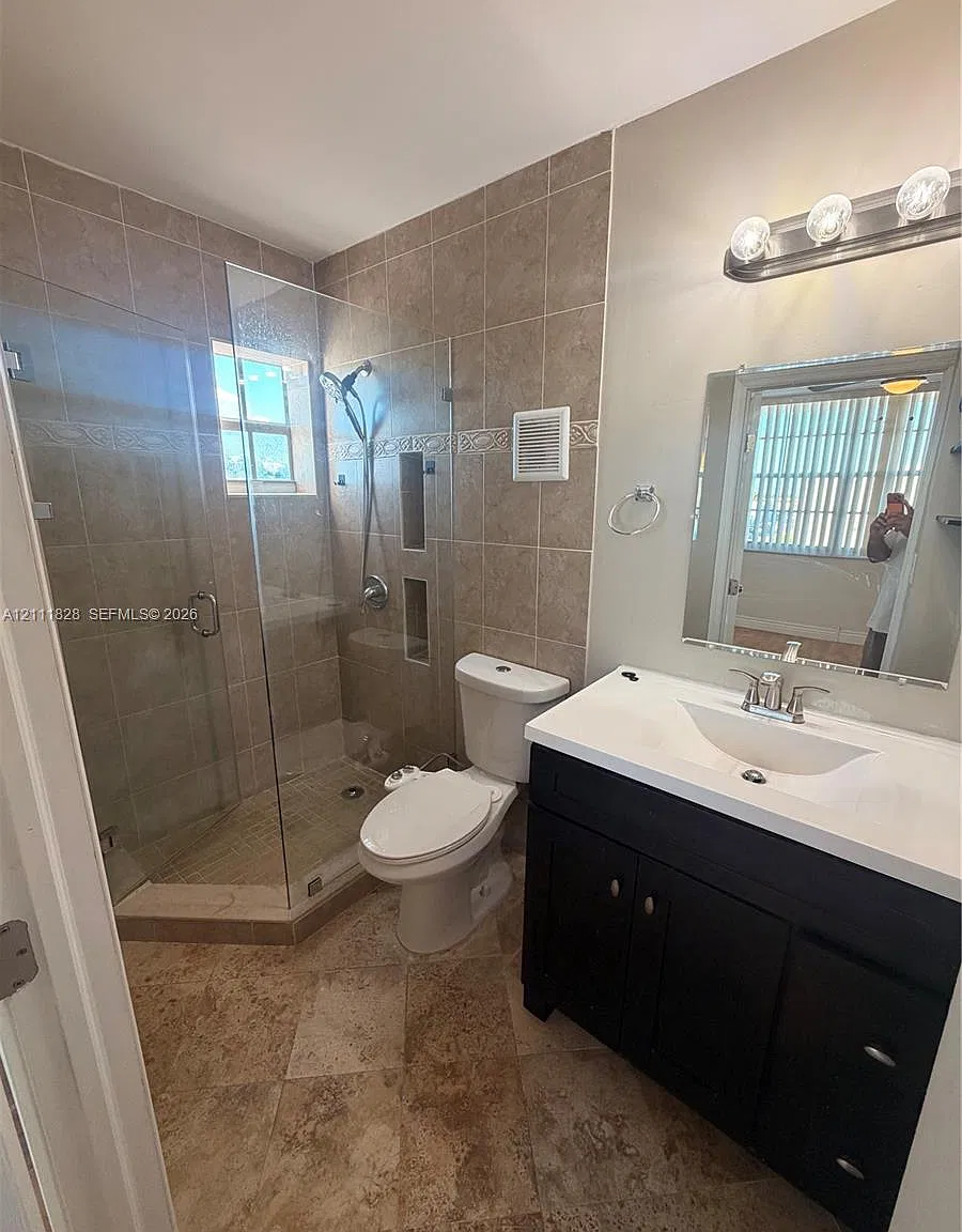 Mango Hill Condo No 2 — Photo 3