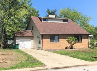 402 Ponderosa Ave, O Fallon, IL 62269