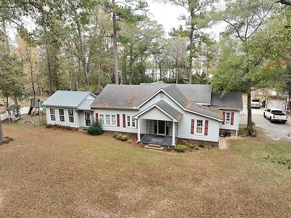 3rd image of 439 Flowers Dr
