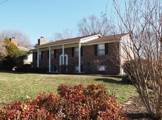 940 Roderick Rd, Knoxville, TN 37923