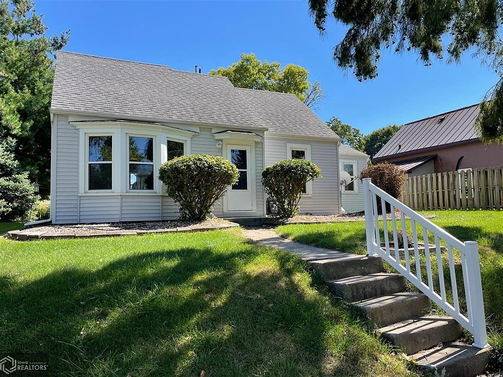 1518 Madison Ave, Burlington, IA 52601 Zillow