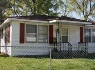 7693 N Higgins Rd, Walkerton, IN 46574