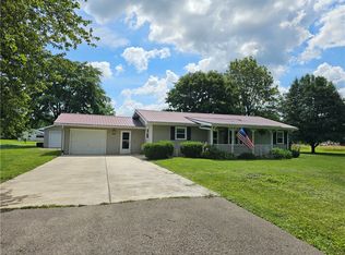 308 S Missouri St, Toledo, IL 62468
