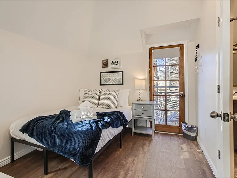 63 S Bannock St — Photo 10