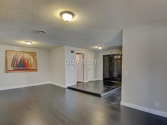 5th image of 4525 Palencia Ave