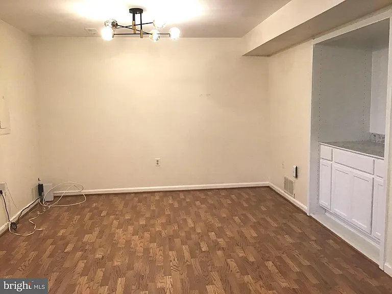 9354 McCarthy Woods Ct — Photo 13