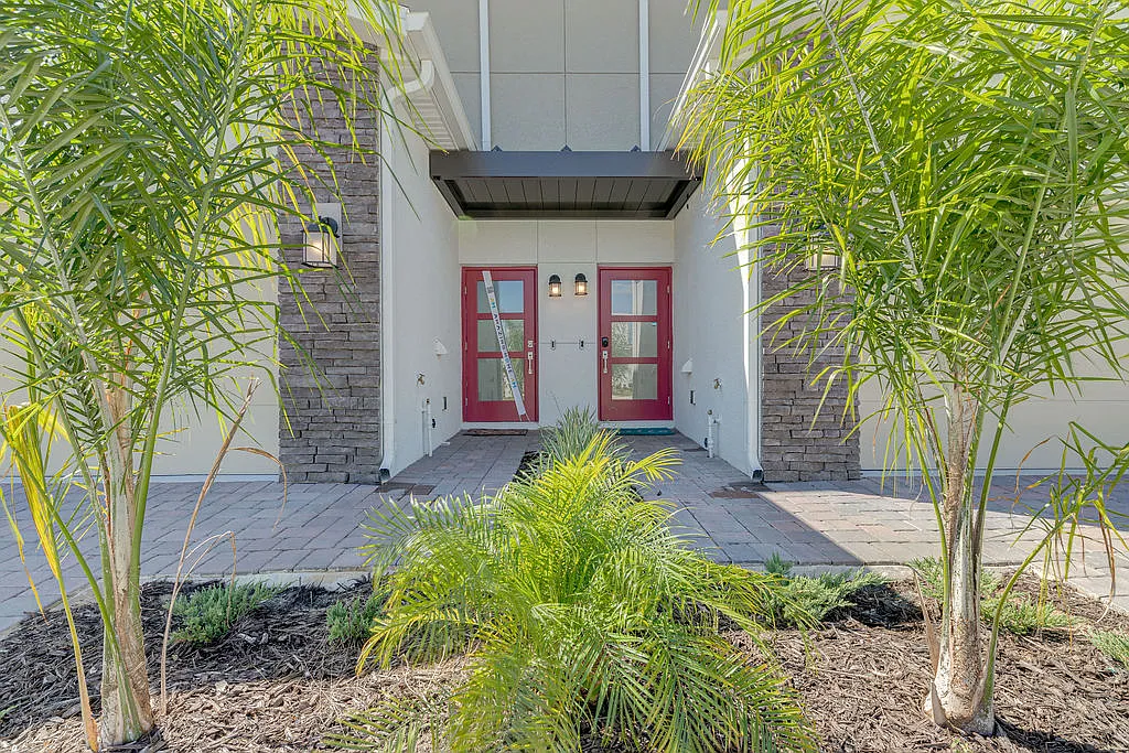 3 bed, 1787 sqft, $2,495 — Photo 3