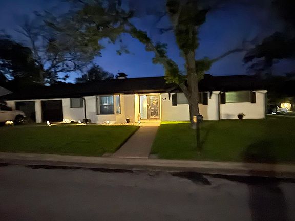 2nd image of 600 Kingwood Dr