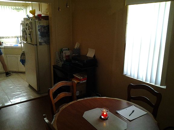 5th image of 6413 Bakman Ave