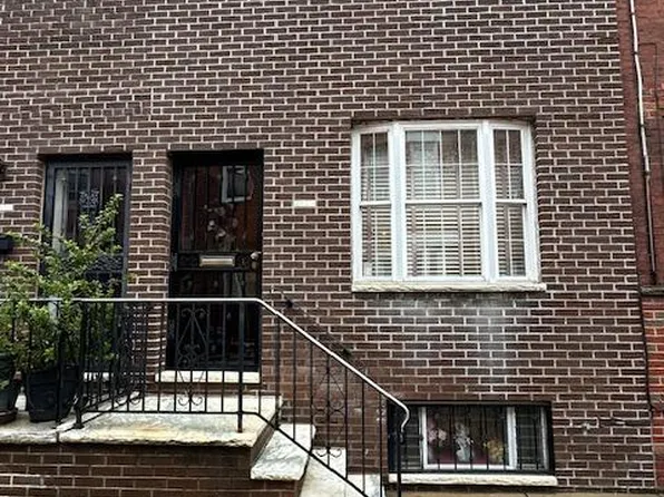 2316 S Chadwick St, Philadelphia, PA 19145