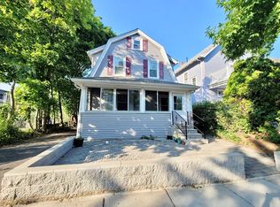 8 Bexley Rd, Roslindale, MA 02131
