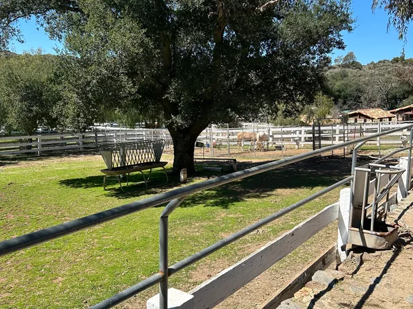 40500 Avenida La Cresta, Murrieta, CA 92562