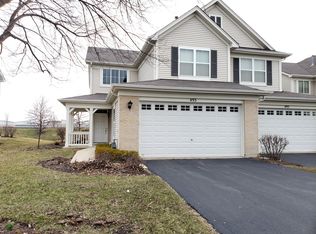 493 Dancer Ln, Oswego, IL 60543