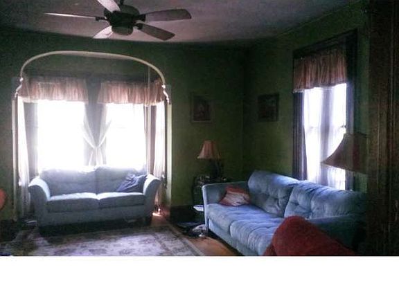 5th image of 733 Bellevue Ave