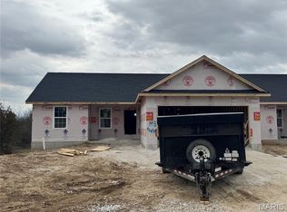 115 Grindstone Ct, Moscow Mills, MO 63362