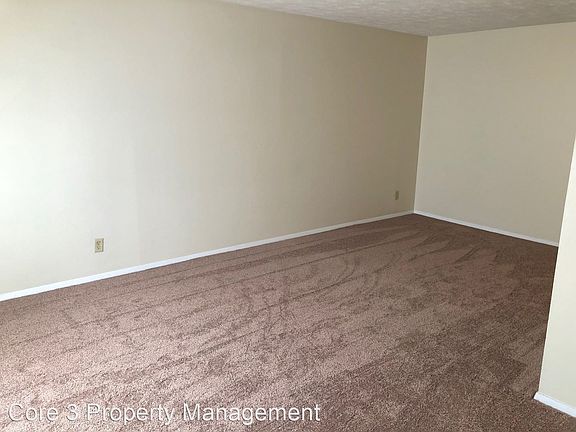 3rd image of 2102 E Empire St #5