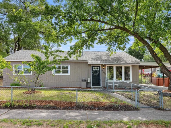 6212 N Assembly St, Spokane, WA 99205