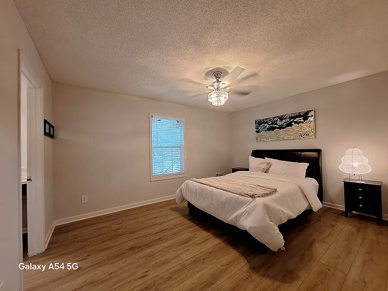 1884 Norcross Chase Cir — Photo 3