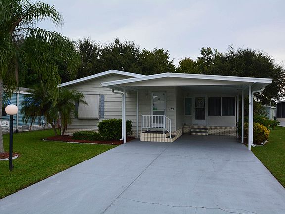 WIDE DRIVEWAY