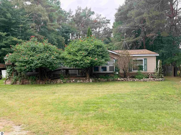 1425 Morrison Rd, Rose City, MI 48654