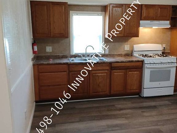 4th image of 1133 W Buder Ave