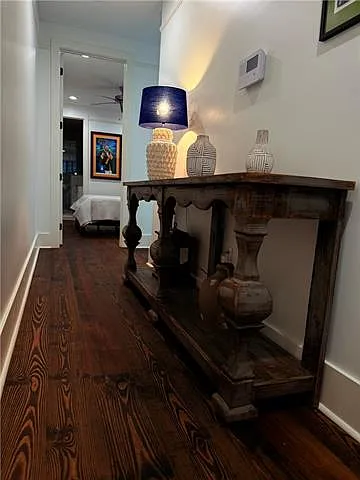 3421 Burgundy St — Photo 10